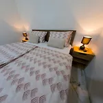 De Luxe Infinity *