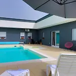 De Luxe Infinity Villa *