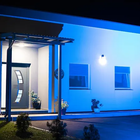 De Luxe Infinity Bihać