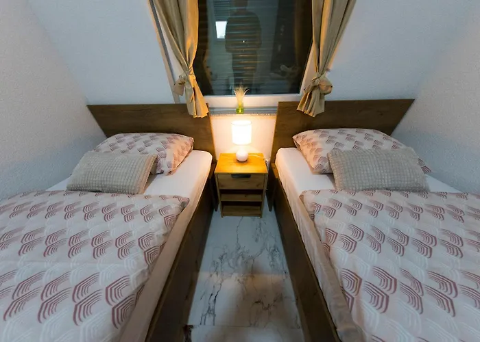 De Luxe Infinity Bihac